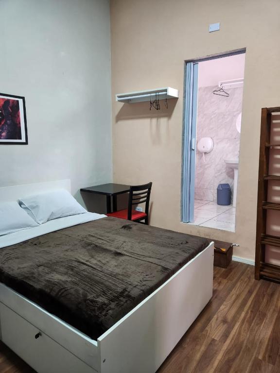 Postel nebo postele na pokoji v ubytování Fujima Hostel