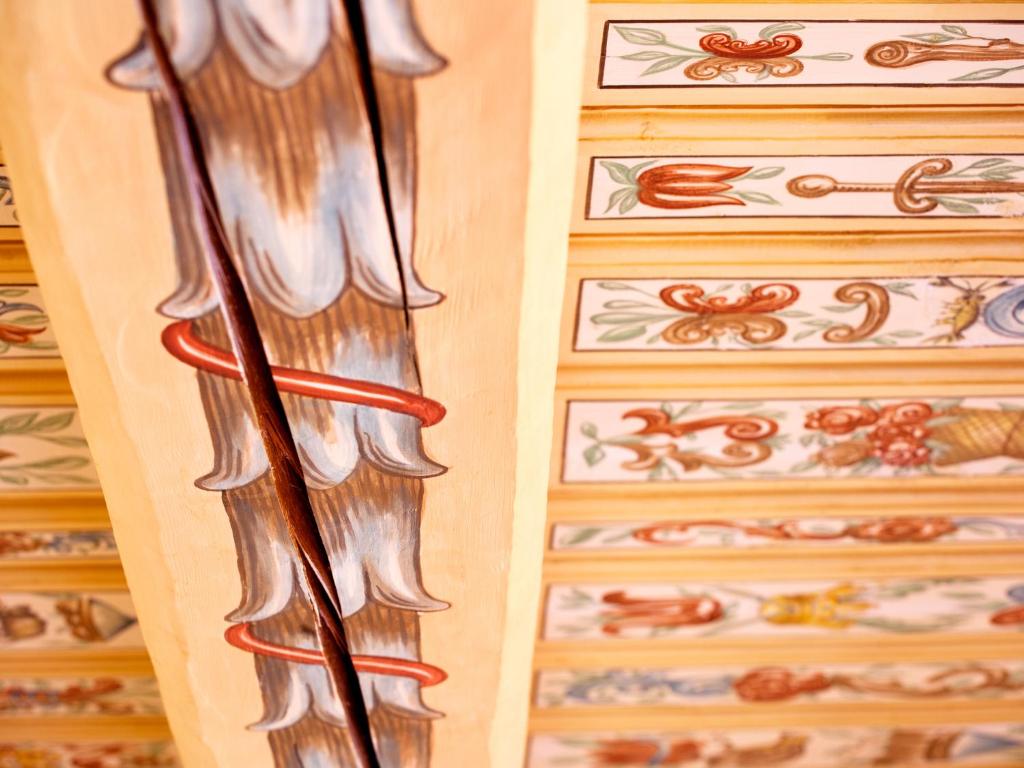 Hotel U Zlatého Stromu Prague by BHG - Resim 39