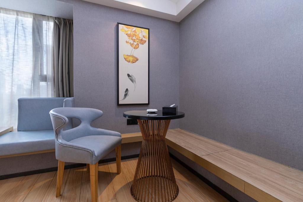 Posezení v ubytování Orange Tree International Hotel Zhujiang New Town Huacheng Sqaure Branch - Free Shuttle Bus to Canton Fair Complex During Canton Fair Period