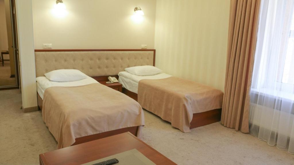 Hotel Status - ツインルーム