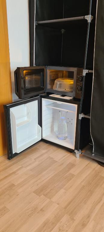 Kuchyň nebo kuchyňský kout v ubytování Lichtdurchflutetes Zimmer - Marienberg