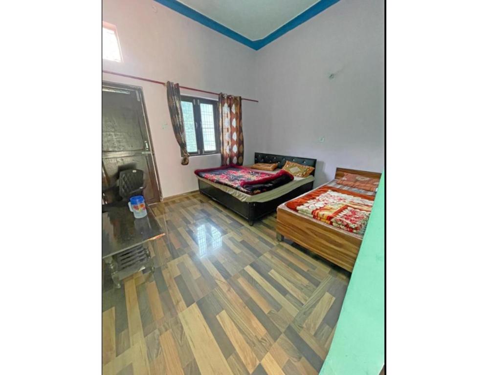 Homestay Rama Palace, Sitapur, Gaurikund, India