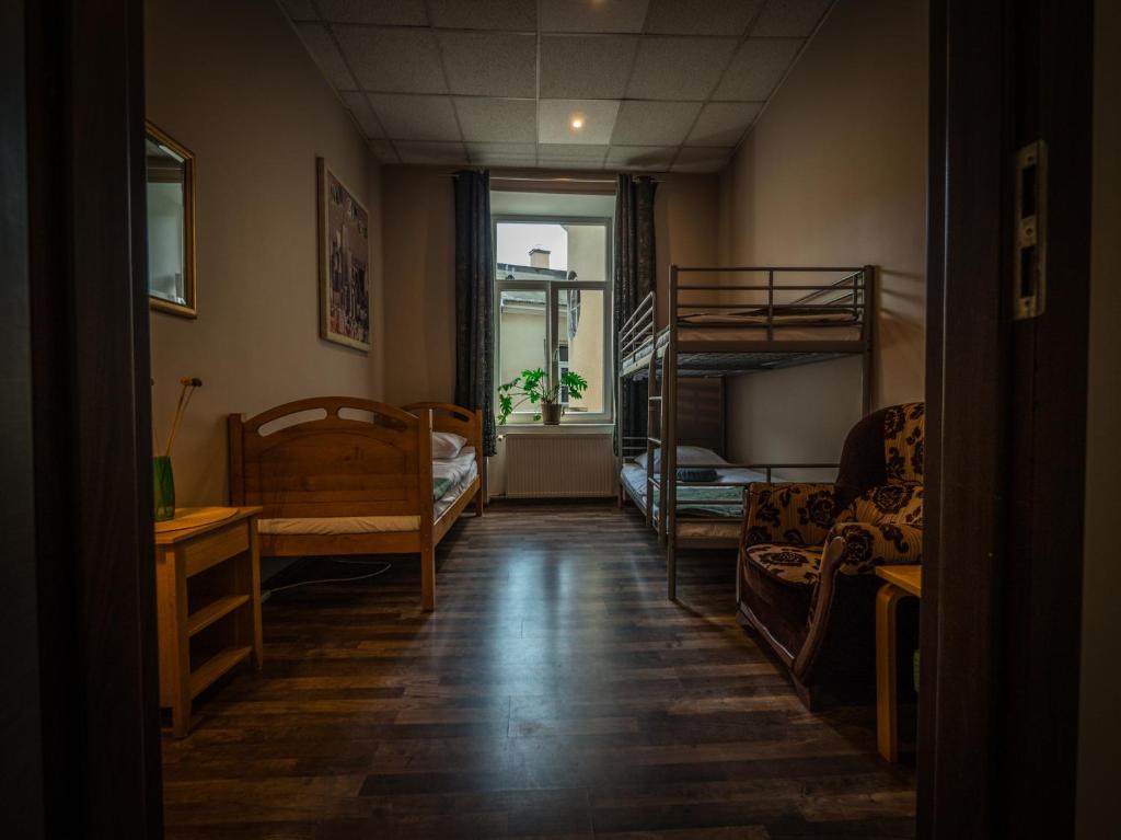 Hostel Pod Basztą - Üç Kişilik Oda
