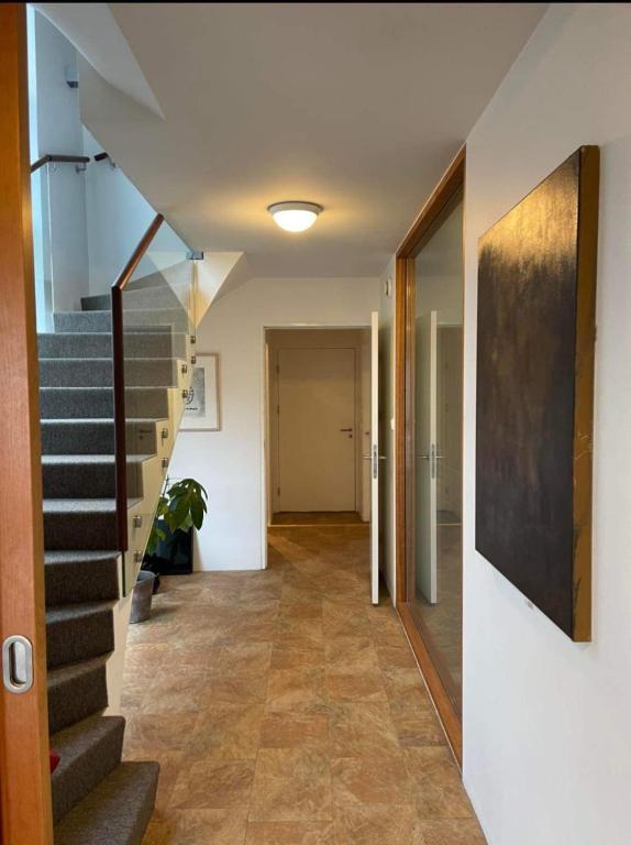 Fotografie z fotogalerie ubytování Studio Apartment with Ocean View v Reykjavíku