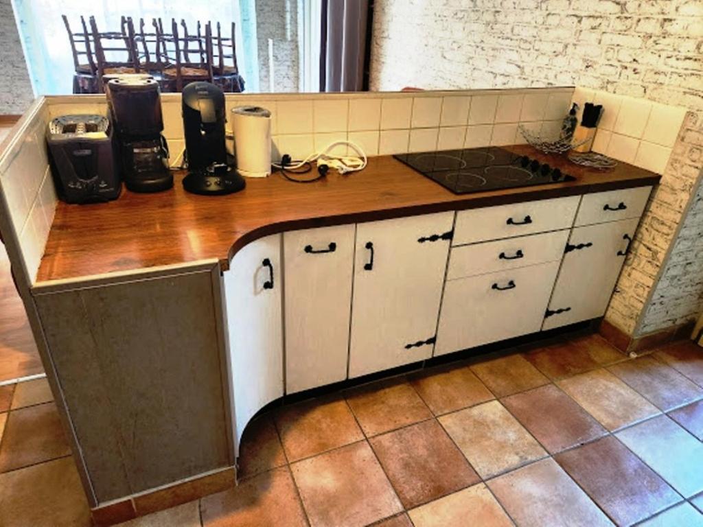 Kuchyň nebo kuchyňský kout v ubytování Gîte43