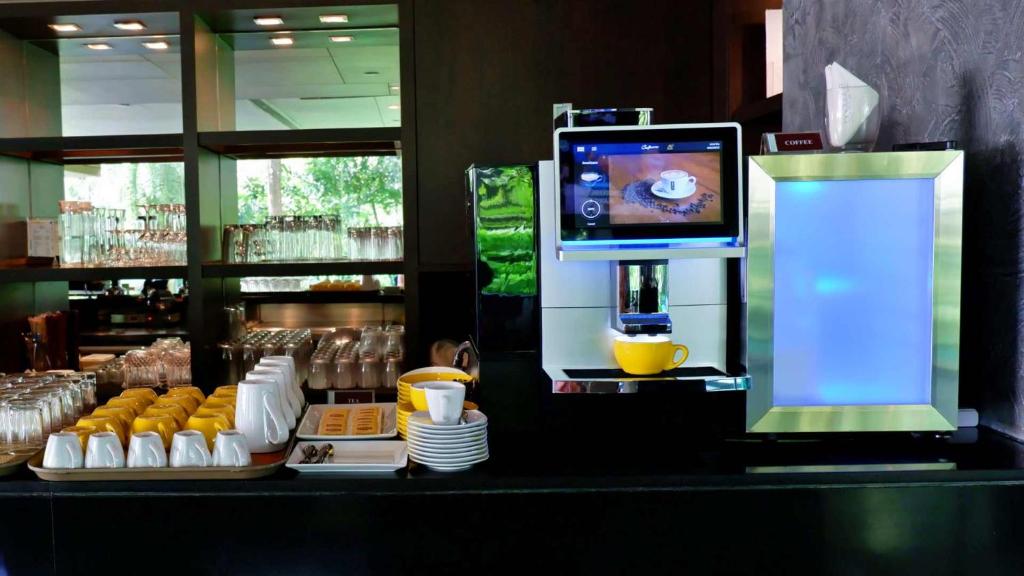 Sora Resort & Suites Sukhumvit - Resim 38