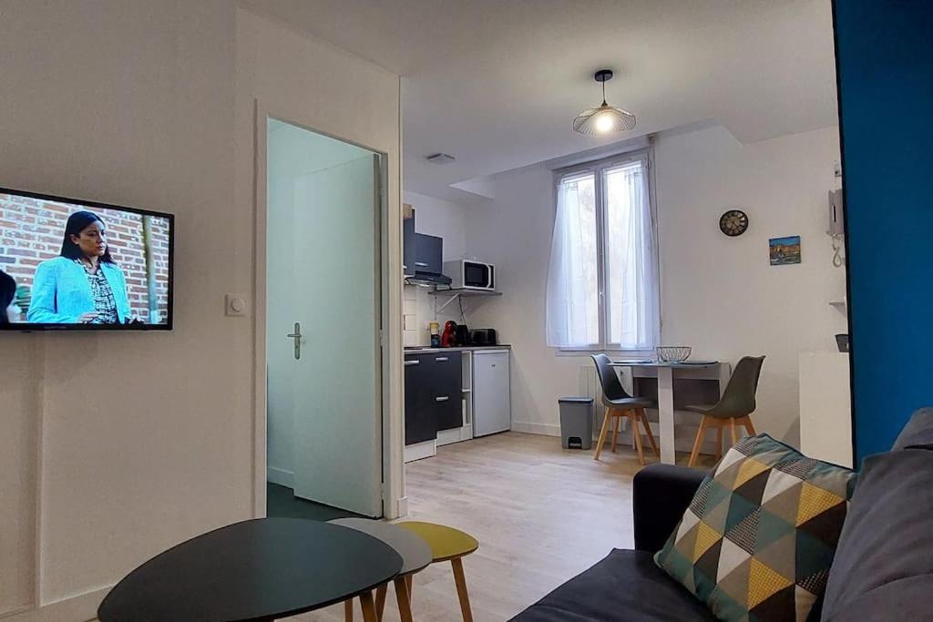 L'escapade 2* : T2 Hyper Centre 40 m de la place Colbert - Apartamento De Una Habitación