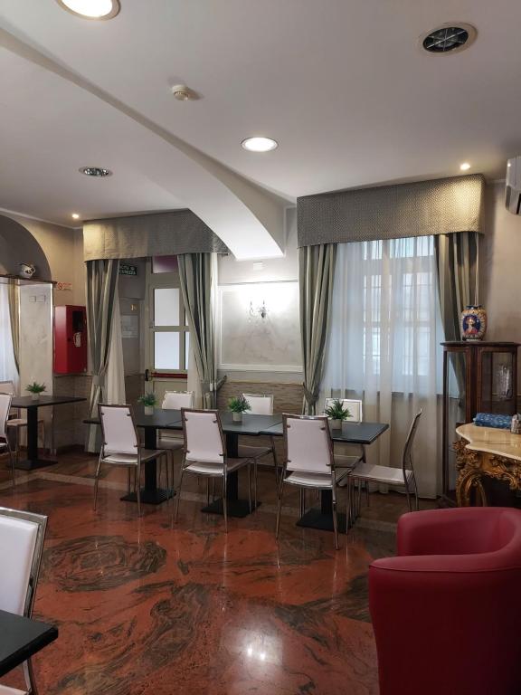 A seating area at Appartamenti Valdocco
