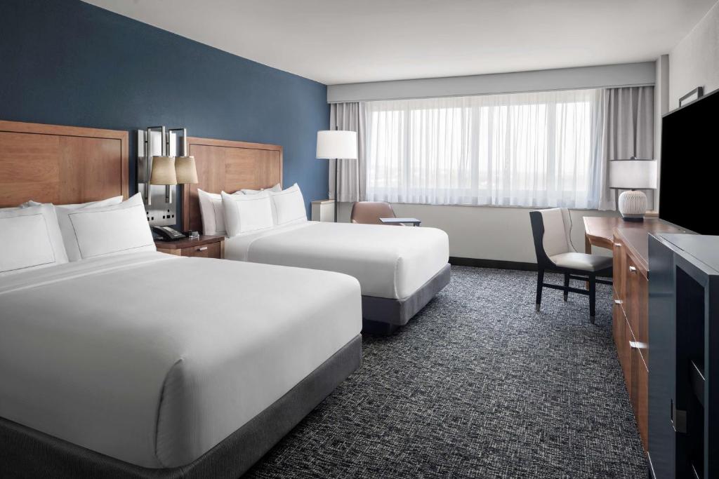 The Alloy, a DoubleTree by Hilton - Valley Forge - Queen Room With Two Queen Beds - Non-Smoking