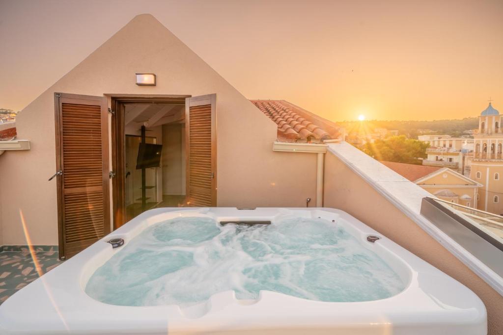 Fotografie z fotogalerie ubytování Pink Panther Maisonette Suite v destinaci Argostoli