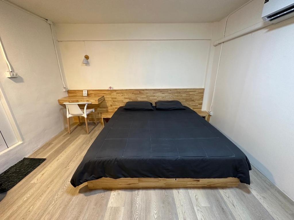 Letter Better Home - Room De Deluxe King