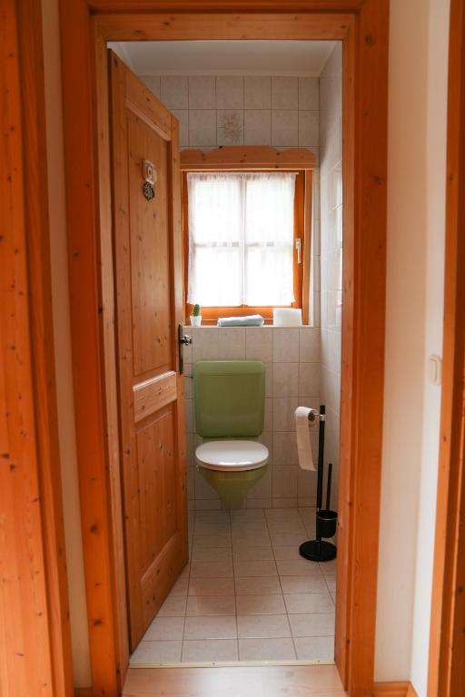 Koupelna v ubytování Haus Zirbennest