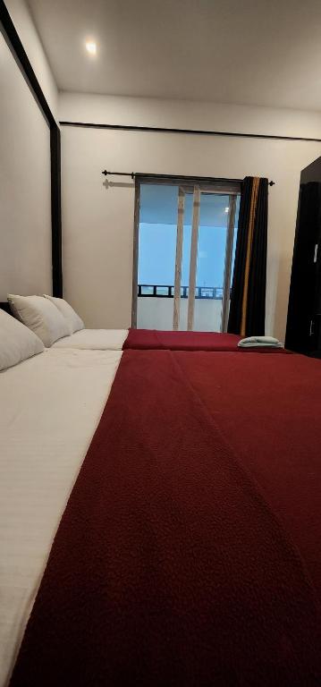 Postel nebo postele na pokoji v ubytování Rock Lake Villa