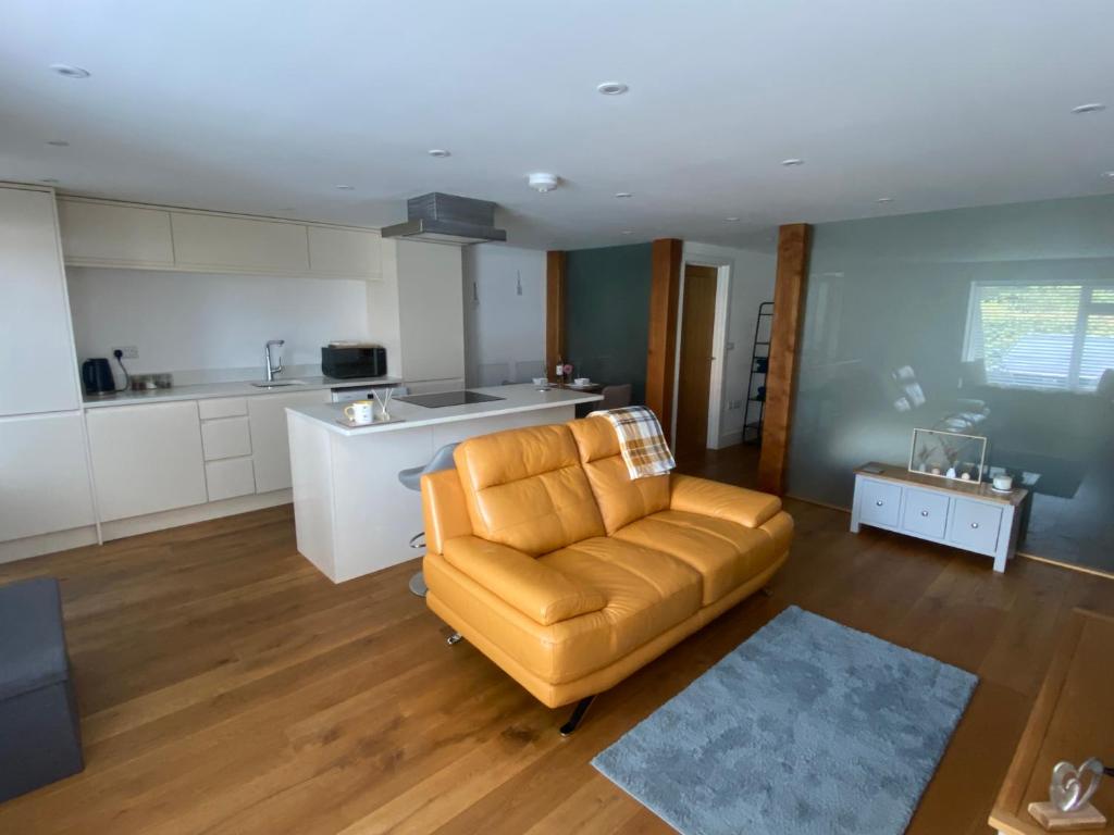 The Bee Hive. Beautiful Studio Apartment., Bexhill (updated prices 2024)