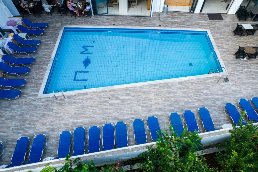 Bazén v ubytování Pela Maria Hotel nebo v jeho okolí