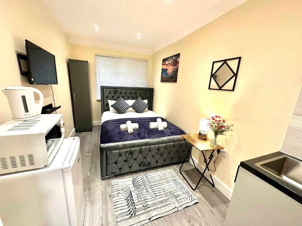 Sutton Suites SM4 London, Morden (updated prices 2024)