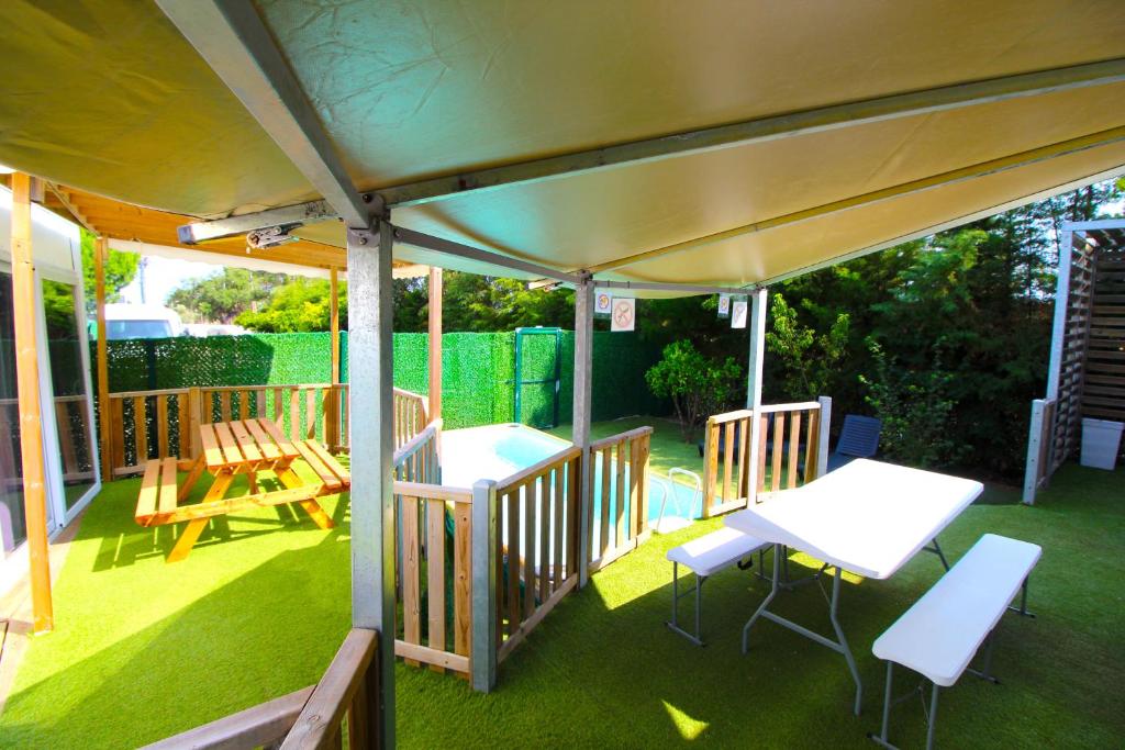 Lodges de cedros - Appartement Met Uitzicht Op Het Zwembad