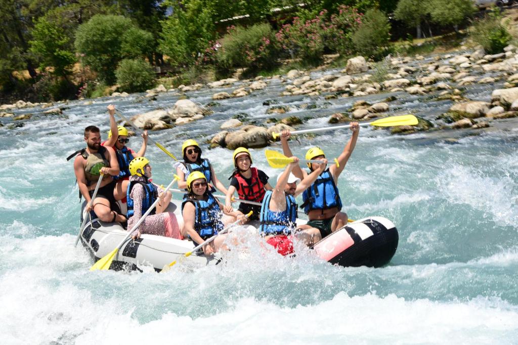 Rio Adventures Rafting Köprülü Kanyon Konaklama - Housity