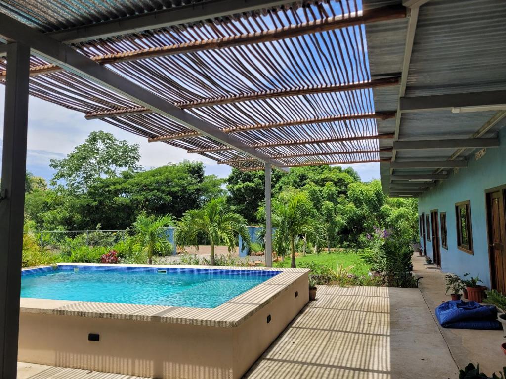 Bassein majutusasutuses The Inn at Punta Mala või selle lähedal