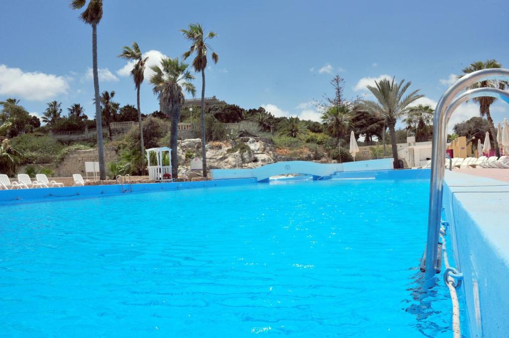 Bazén v ubytování Beach Garden Hotel nebo v jeho okolí