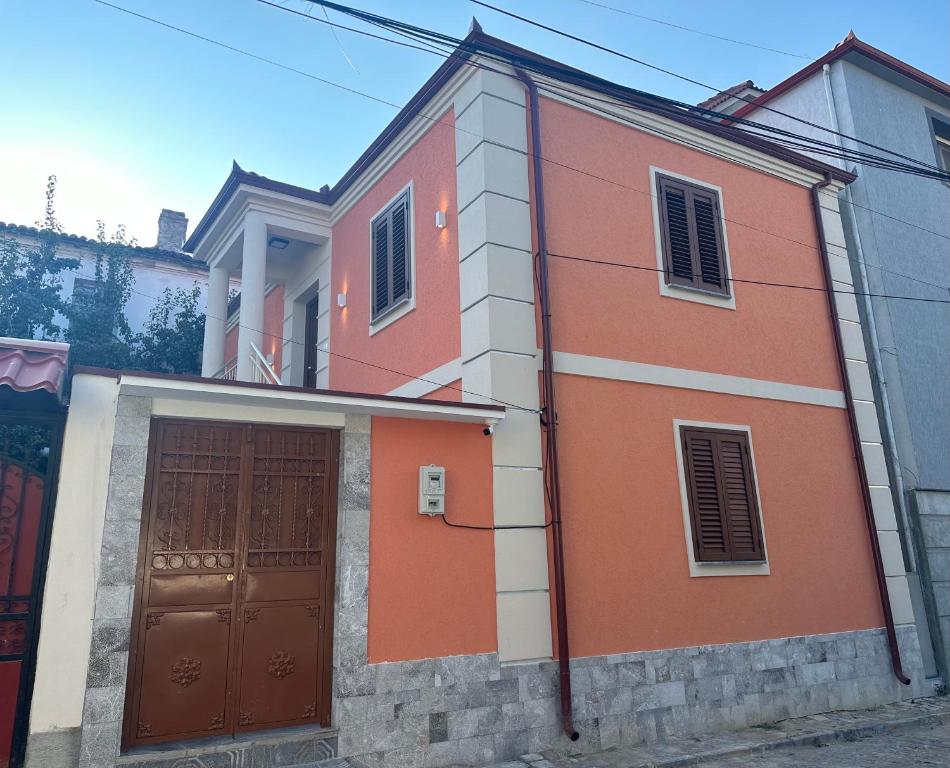 Vila Alba 1 - Image 1