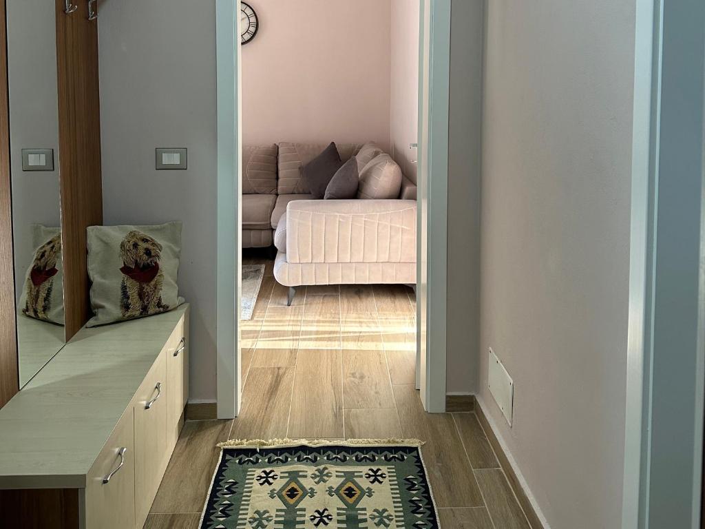 Lovely one bedroom flat in durres 2 - Image 6