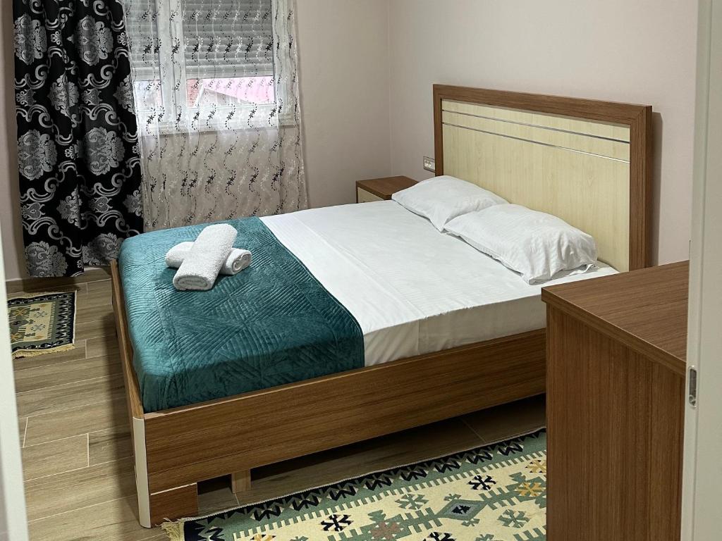 Lovely one bedroom flat in durres 2