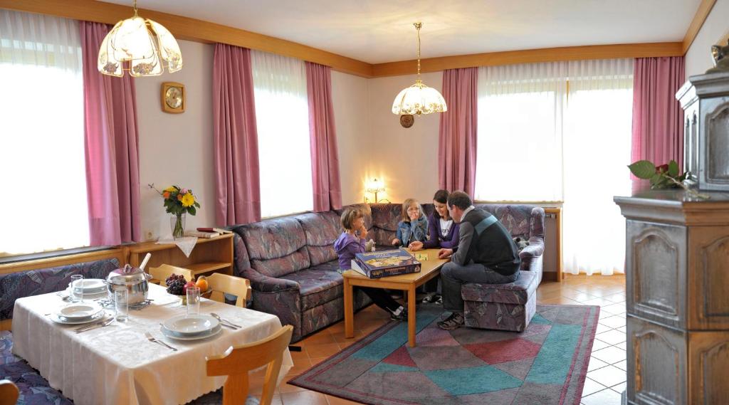 Posedenie v ubytovaní Alpenbad