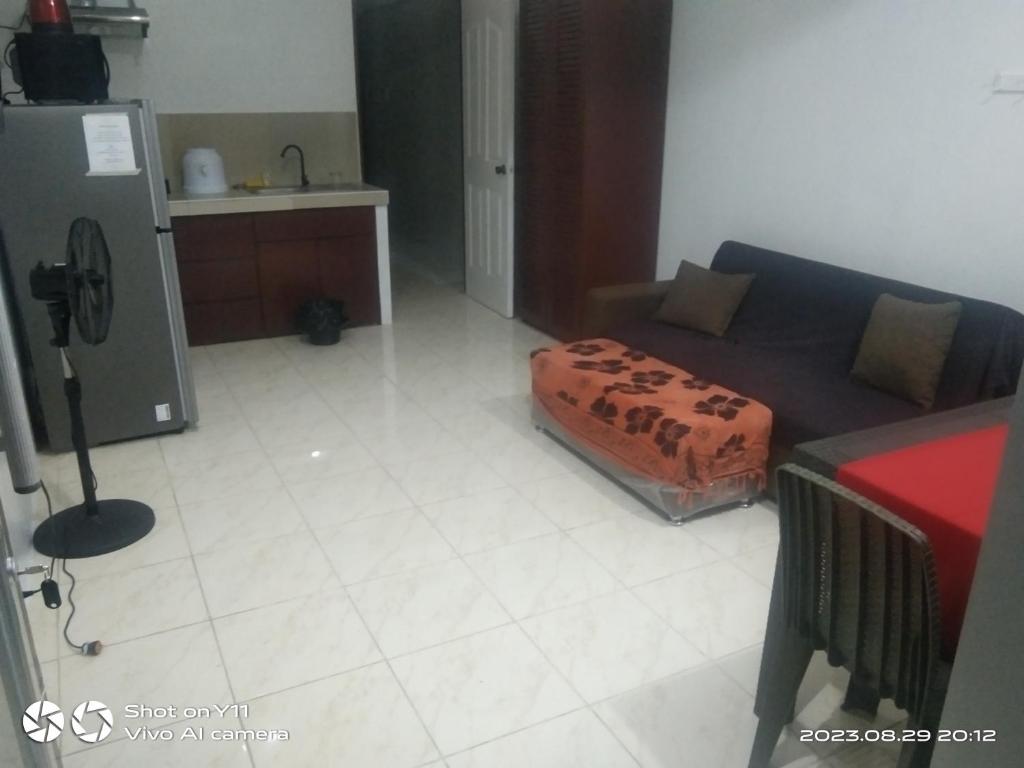 Area tempat duduk di Magnetic Beach Apartments