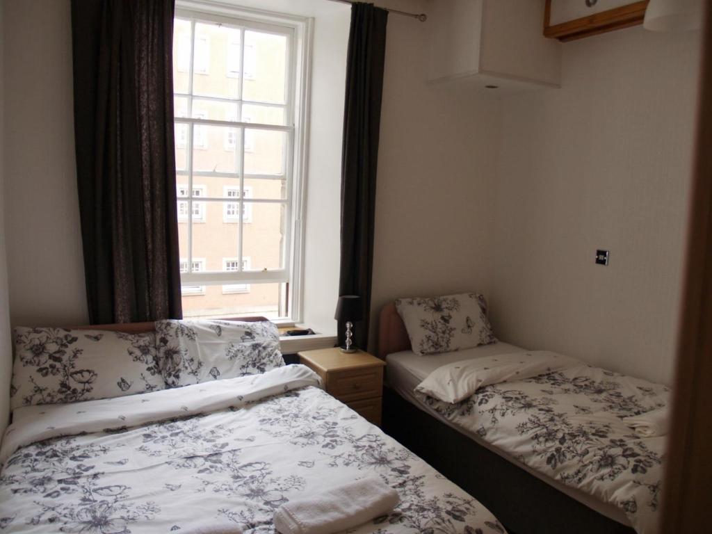 Niddry Street Apartments Edinburgh - Two-Bedroom Apartment 3