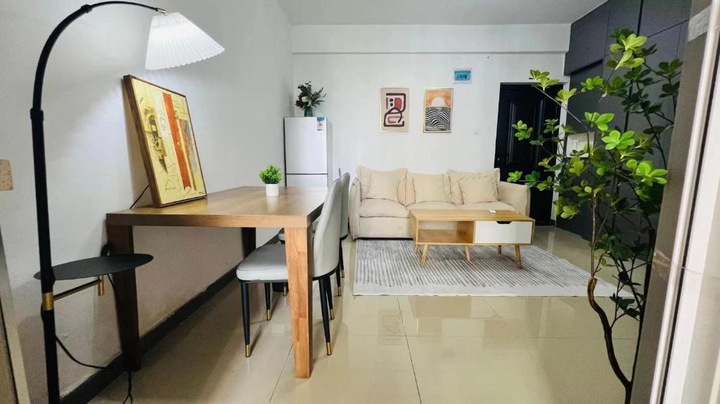Posezení v ubytování Shenzhen Duowei Luxury Apartment Chegongmiao Branch
