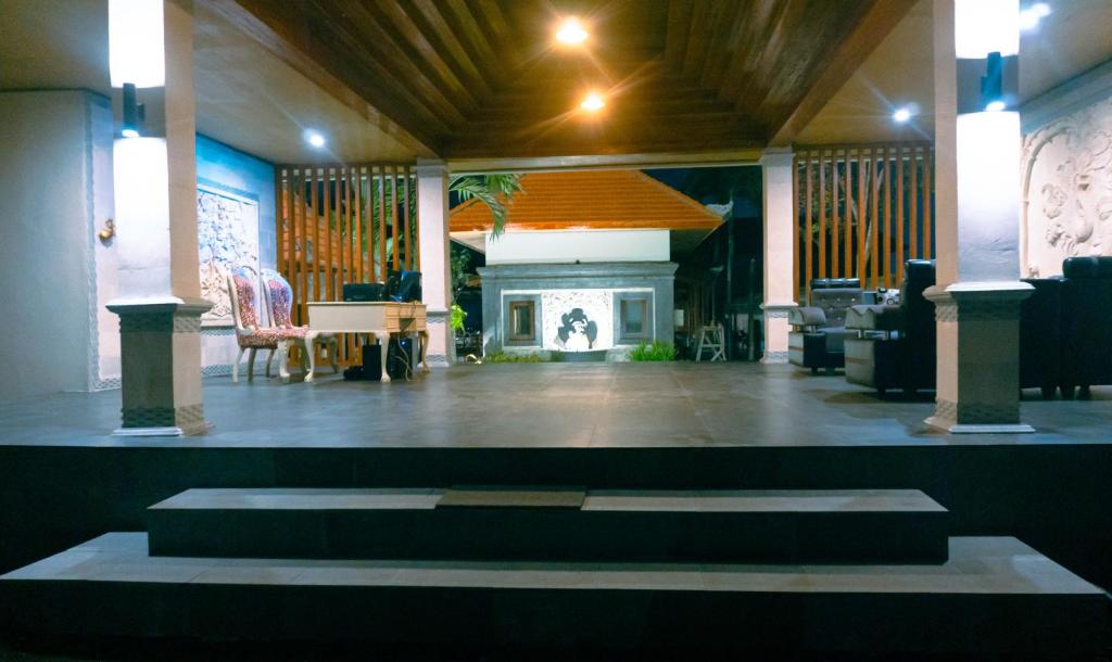 Posezení v ubytování Arbathu Villa Ubud