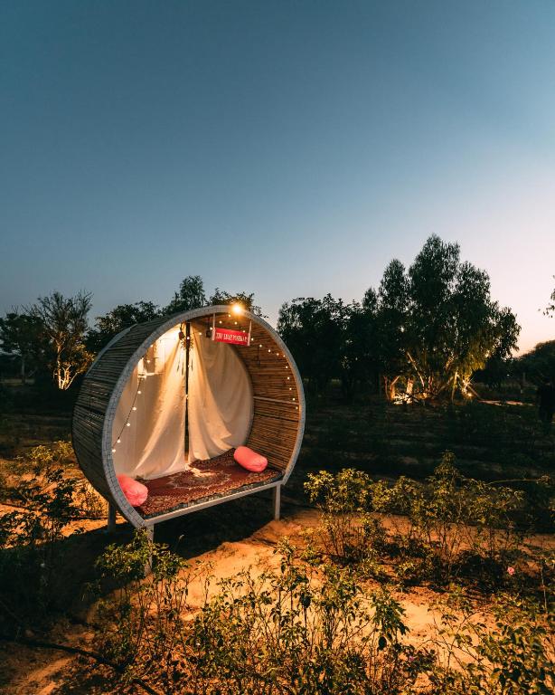 Fotografie z fotogalerie ubytování The Luxe Pushkar - A Luxury Farmstay in Pushkar v destinaci Puškar