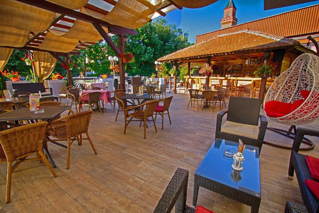 Restaurace v ubytování Hotel Petrus