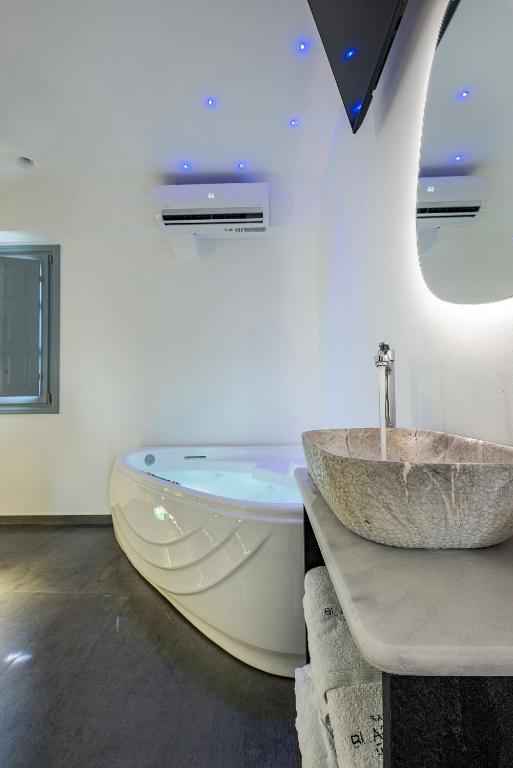 Fotografie z fotogalerie ubytování BlackStone Luxury Suites v destinaci Emporio