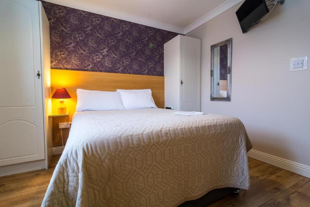 Postel nebo postele na pokoji v ubytování Seacrest B&B