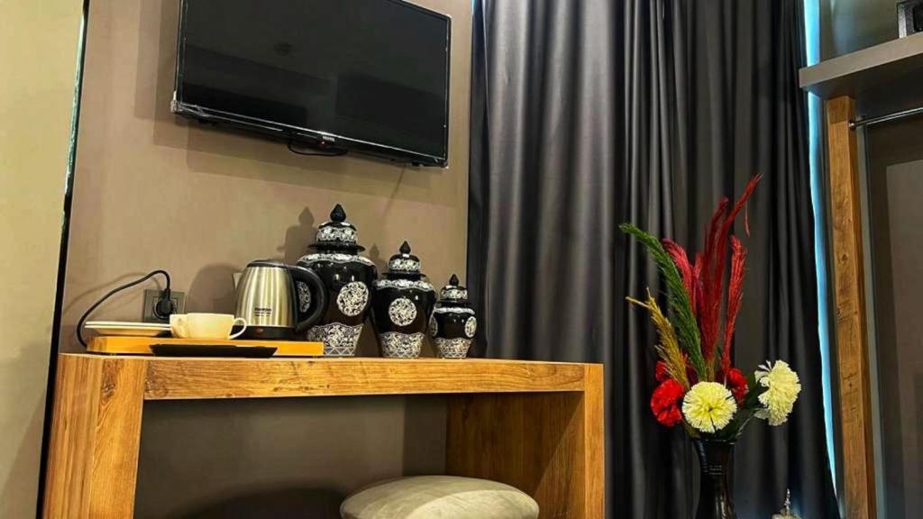 TV a/nebo společenská místnost v ubytování İstanbul City Airport Hotel