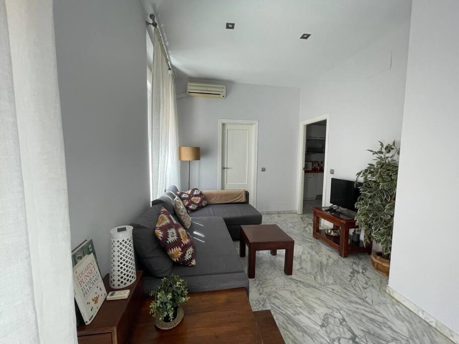 J2 Apartment with Cathedral views from terrace