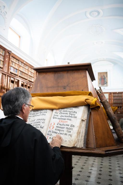 Fotografia z galérie ubytovania Hospedería Monasterio de La Vid v destinácii La Vid y Barrios