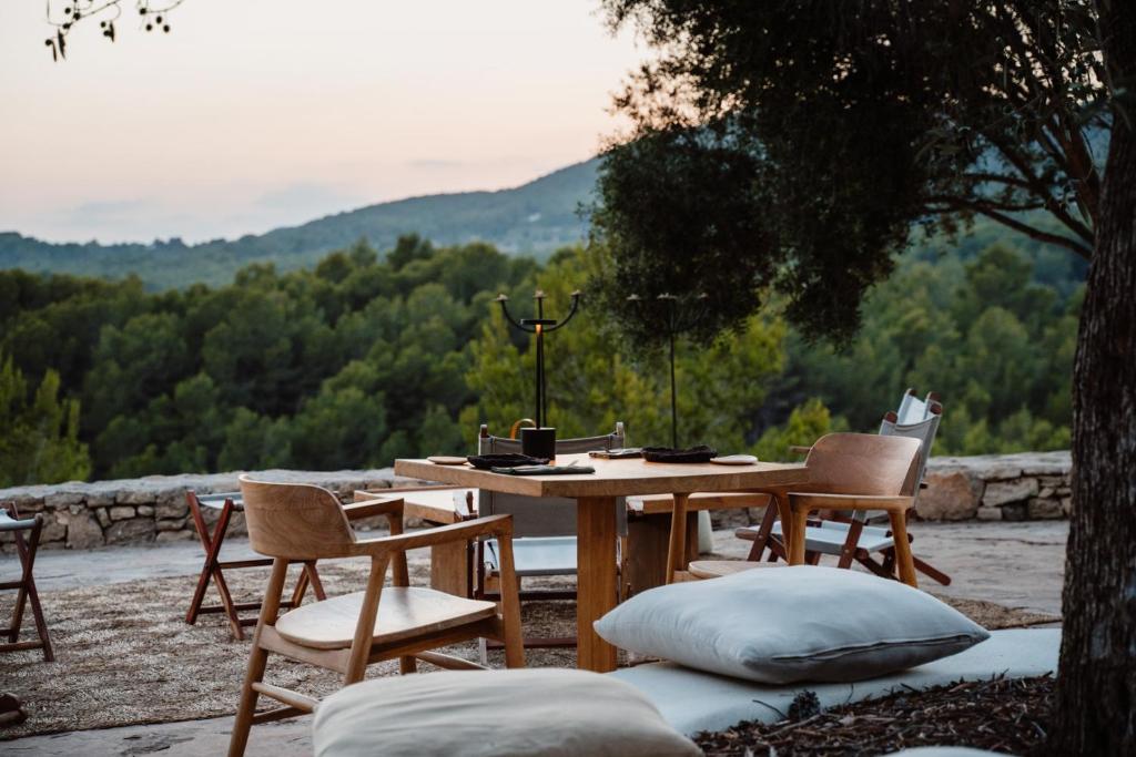Aguamadera, Santa Eularia des Riu – atnaujintos 2023 m. kainos