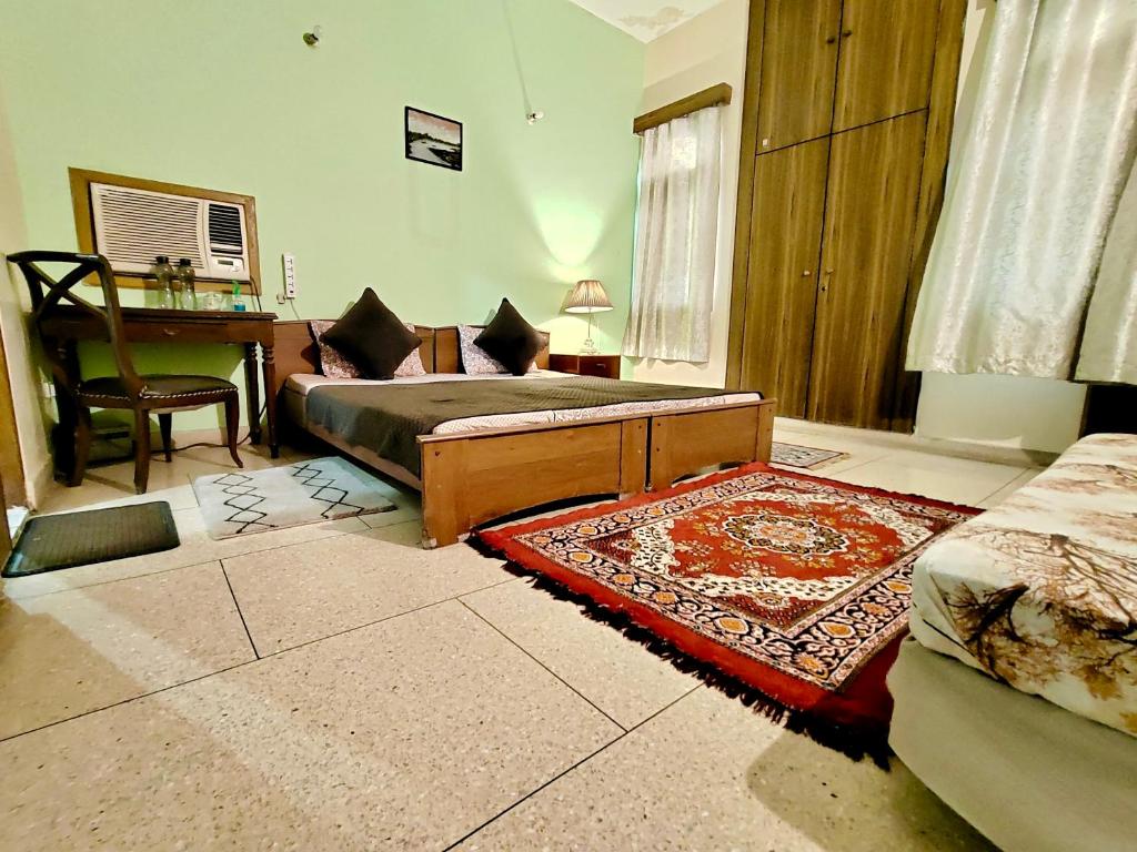 Postel nebo postele na pokoji v ubytování UVs Homestay