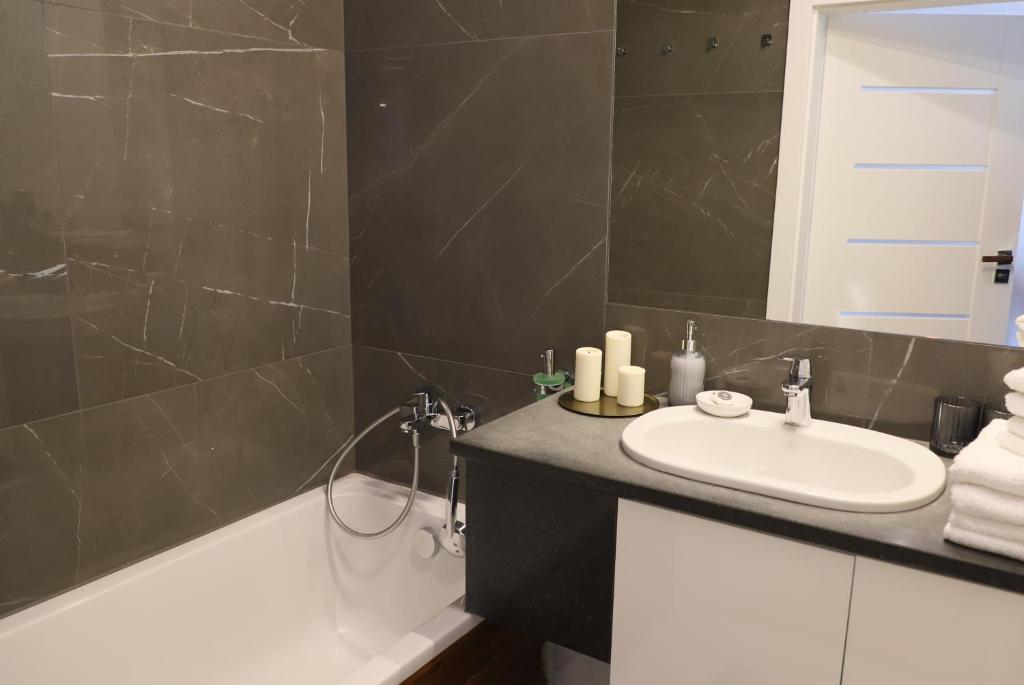 Praga Premium Comfort bezpłatny parking - 13