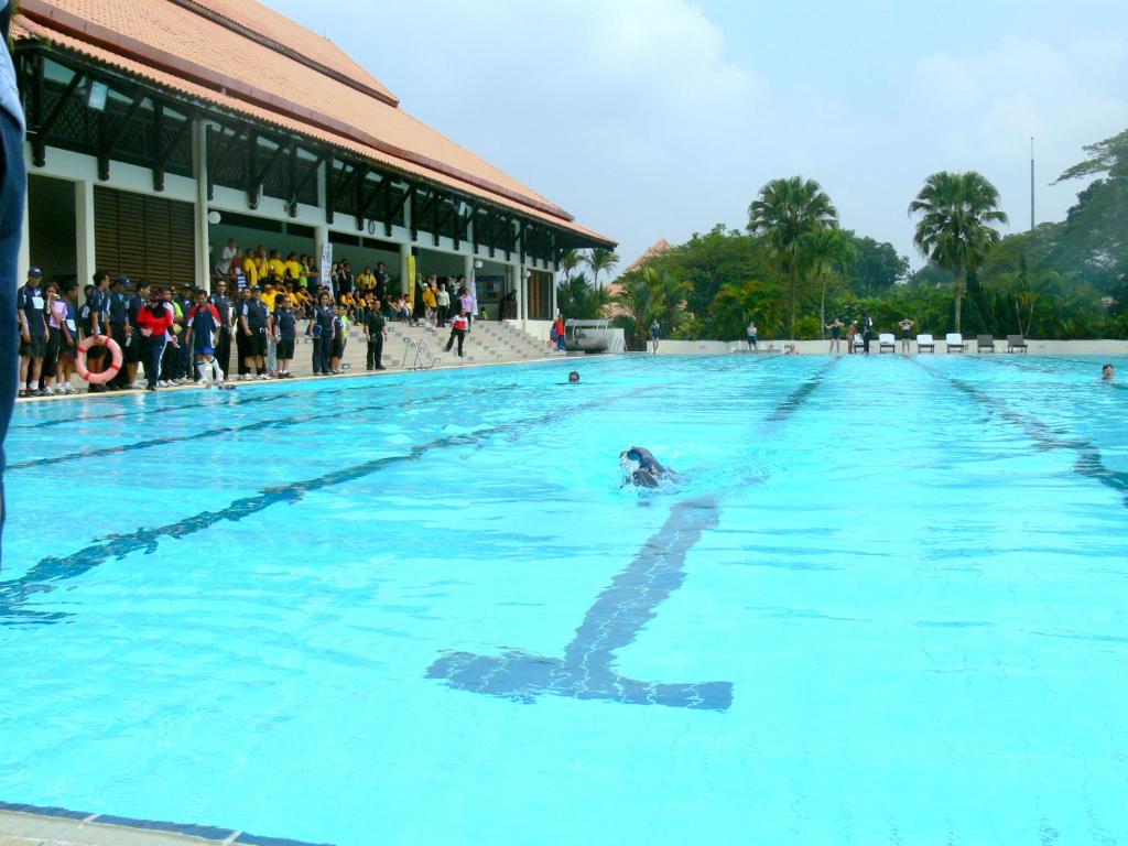 Bazén v ubytování Le Grandeur Palm Resort Johor nebo v jeho okolí