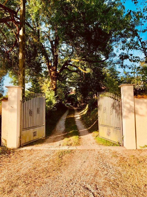 Fotografie z fotogalerie ubytování Ferme de Chamonal v destinaci Marboz