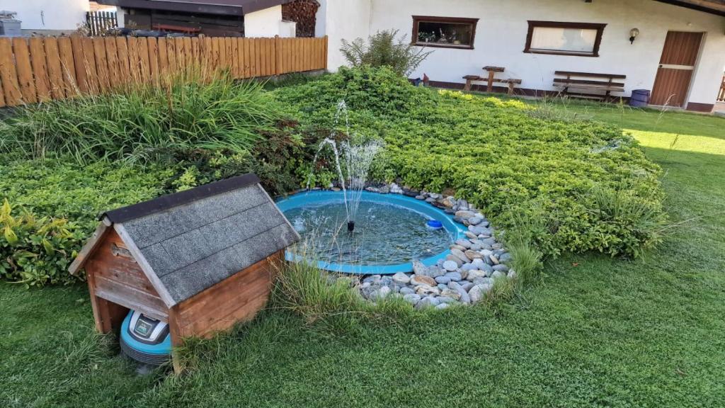 Zahrada ubytování s'KLINGI-Haus