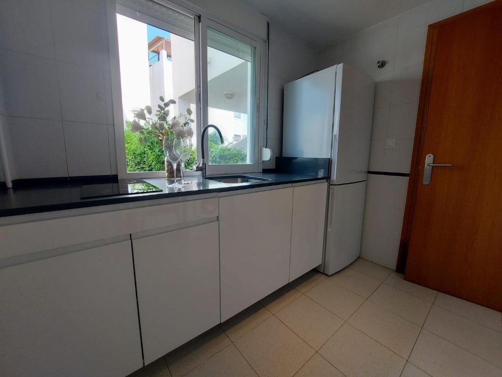 Kuchyňa alebo kuchynka v ubytovaní Benalmadena Lomas de Mena