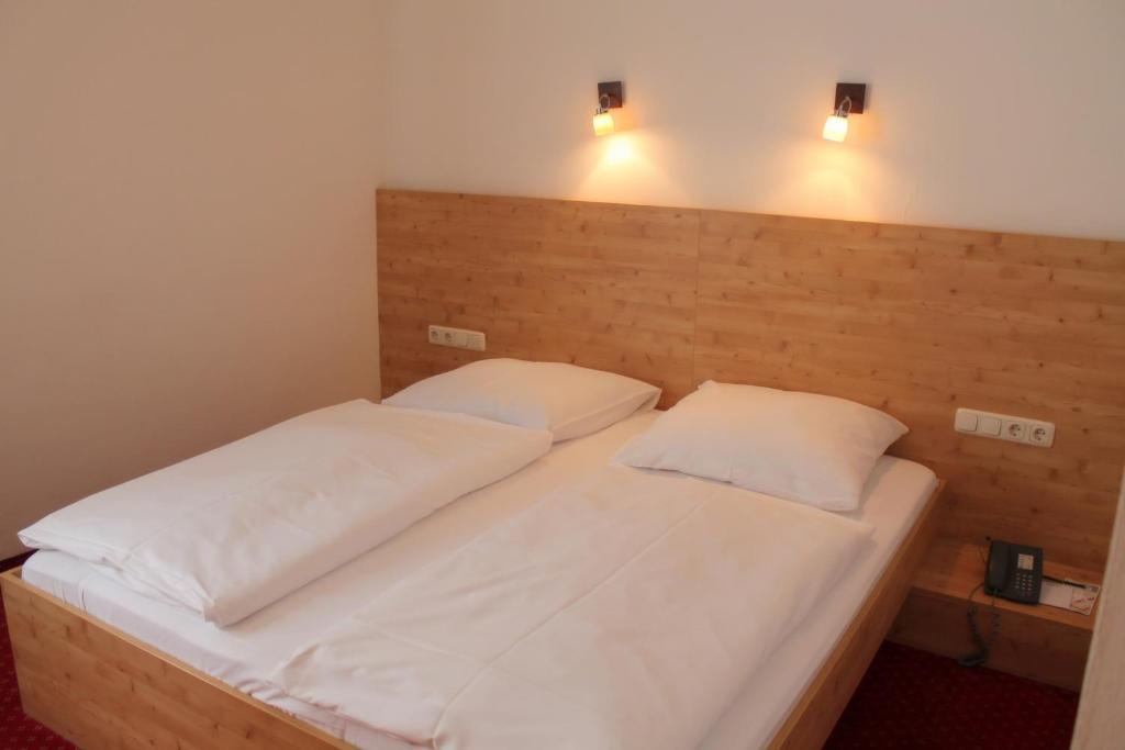 Steichele Hotel & Weinrestaurant - Resim 27