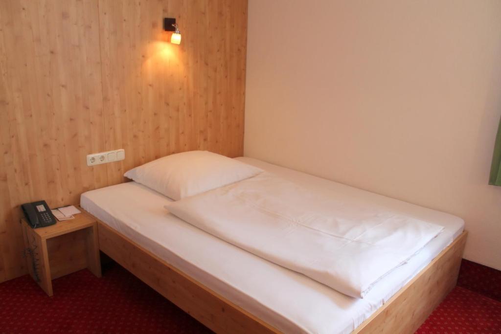 Steichele Hotel & Weinrestaurant - Resim 39