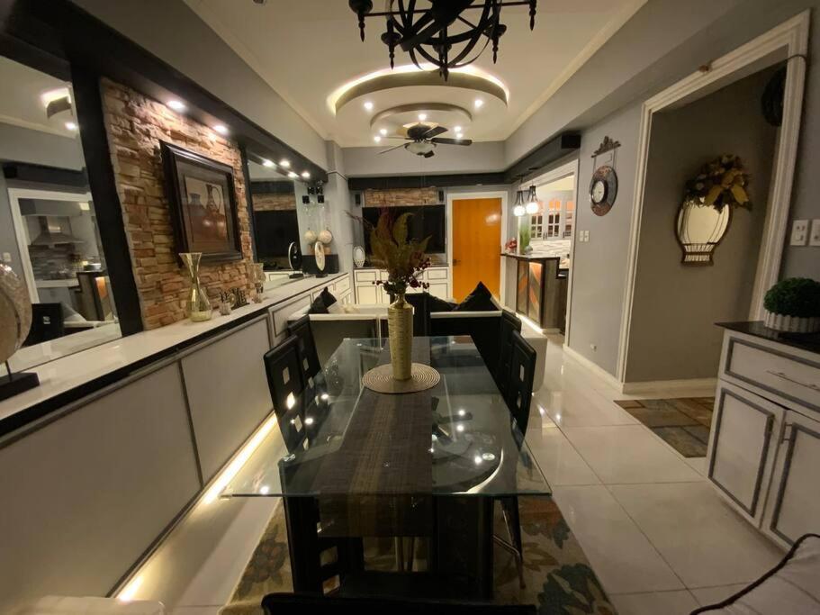 Φωτογραφία από το άλμπουμ του Awesome Eastwood Condo Suite! στη Μανίλα