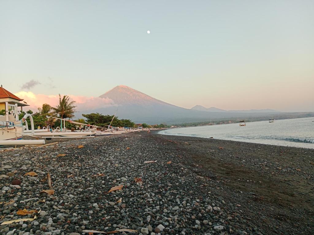 Kumpul Beach